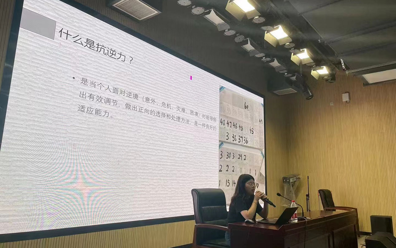 梁河董玉娣中学